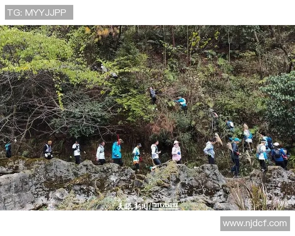 2025城市山地野外体旅季暨“贵阳十峰”越野跑发动